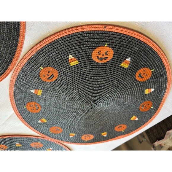 Halloween Pumpkin Place Mats Set of 4 Embroidered Excellent Preowned Condition - Picture 9 of 12